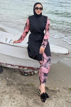 Yaprak Desenli Tesettür Mayo Tam Takım Siyah HM2925