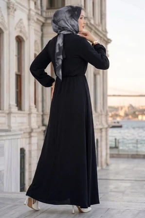 Önü Kat Detaylı Ayrobin Elbise Siyah HM2951