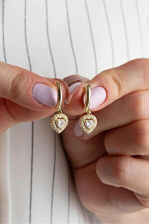 925 Ayar Gold Sallantılı Kalp Gümüş Küpe