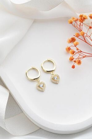 925 Ayar Gold Sallantılı Kalp Gümüş Küpe
