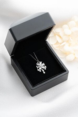 925 Ayar Gümüş Işıklı Kutuda Lotus Çiçeği Kolye