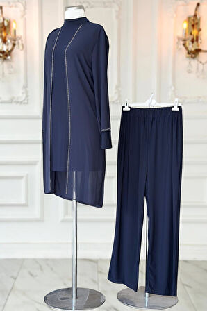 Amine Hüma Sezen Abiye Takım Lacivert