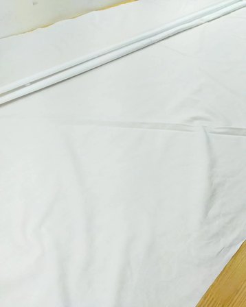 Beyaz Renkte Pamuklu Dokuma 140x170cm