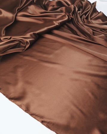 Kızıl Kahve Renkte Tok Saten En: 140cm