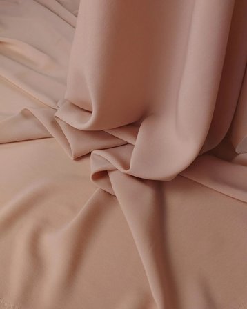 Somon Renkte Krep Şifon Kumaş En: 150cm