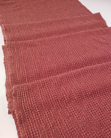 Tarçın Bordo Waffle Jarse Kumaş Esnek Gövdeli Köpük Dokulu Bluzluk & Elbiselik 120x150cm