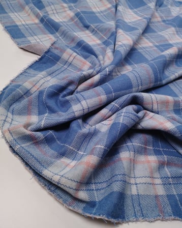 Mavi Mint Nar Çiçeği Ekoseli Örme Kumaş Jakarlı Dökümlü Esnek Bluzluk & Elbiselik 150x195cm