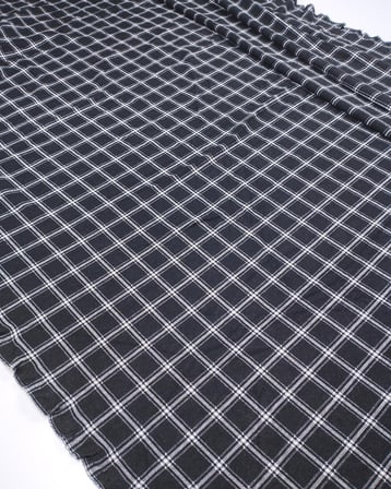 Siyah Beyaz Ekoseli Jakarlı Örme Kumaş Tok Duruşlu Esnek Elbiselik & Bluzluk 140x250cm