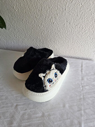 Kadın Kedili Peluş Rahat Ev Terliği 25BNT133
