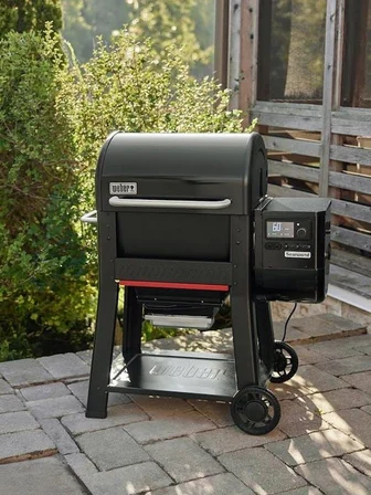 Weber Searwood® 600 Peletli Barbekü (Wi-Fi • DirectFlame™ • SmokeBoost™) 