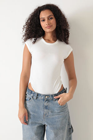 Amida Beyaz Fitilli Görünümlü Bisiklet Yaka Kısa Kollu Çıtçıtlı Bodysuit- 2409