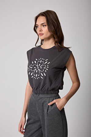 Kadın T-Shirt Antrasit Beli Lastikli Vatkalı Görünümlü Önü Nakışlı Basic - 2507