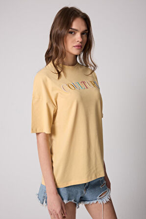 Kadın T-Shirt Sarı Culture Nakışlı Oversize Basic - 2508