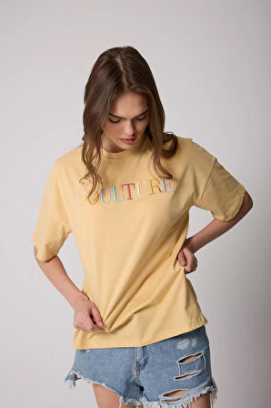 Kadın T-Shirt Sarı Culture Nakışlı Oversize Basic - 2508