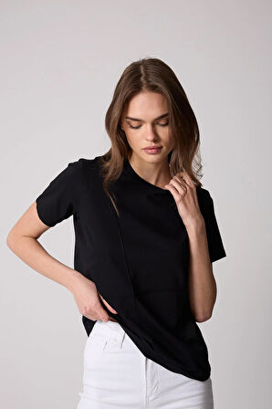 Kadın T-Shirt Siyah Parçalı Dikiş Detaylı Regular Fit Basic - 2509