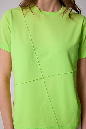 Kadın T-Shirt Neon Yeşili Parçalı Dikiş Detaylı Regular Fit Basic - 2509