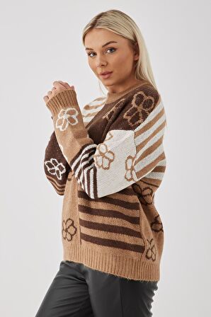 Desenli Kazak Camel