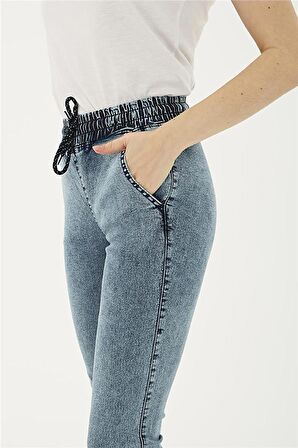 Paçası ve Beli Lastikli Denim Pantolon A.Mavi