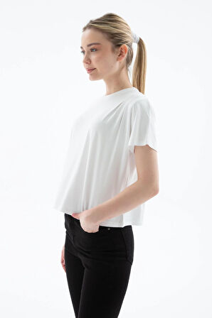 Dökümlü Viskon Crop Bluz Ekru