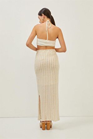 Ekru-Bej Cut Out Detaylı Dokulu Midi Boy Elbise