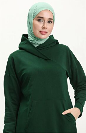 Aysima Yaka Detaylı Kapşonlu Sade Basic Sweatshirt - 3032 - Zümrüt