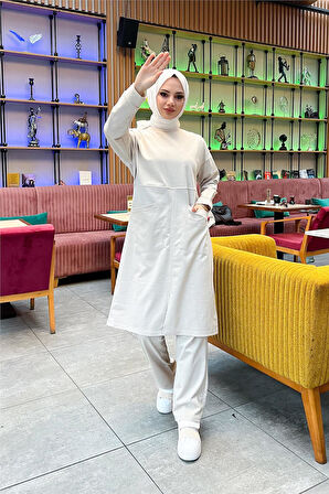 Önden İki Cepli Sade Basic Uzun Tunik Pantolon İkili Spor Takımı - 03067.027 - Ekru