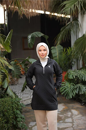 Kısa Fermuarlı Yaka Kapitone Şık Spor Sweat - 71227.003 - Siyah