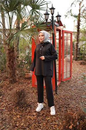 Kapşonlu Yarım Çıtçıtlı Kısa İkili Tesettür Eşofman Takımı - 71234.003 - Siyah