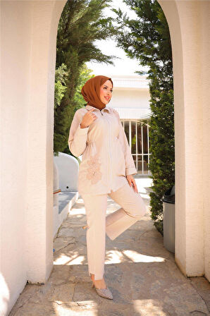 Fermuarlı Çizgi ve Çiçek Desenli İkili Tesettür Kap Spor Takımı - 71269.026 - Bej