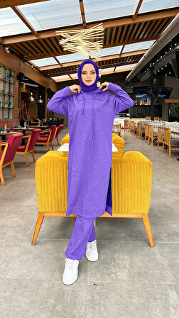 Uzun Tunik Kapşonlu Kenardan Yırtmaçlı İkili Spor Takım - 03034-1.207 - Koyu Lila