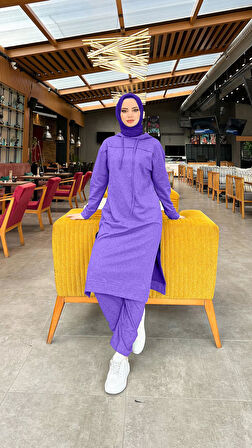 Uzun Tunik Kapşonlu Kenardan Yırtmaçlı İkili Spor Takım - 03034-1.207 - Koyu Lila