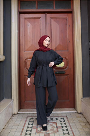 Belden Bağcıklı Büzgülü Kısa Tunik İkili Tesettür Eşofman Takımı - (38-46) - 71298 - Siyah