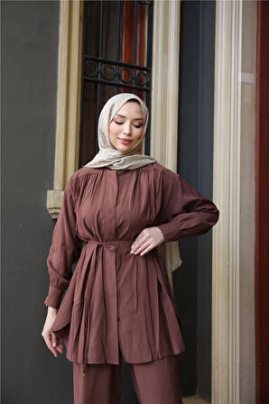 Belden Bağcıklı Büzgülü Kısa Tunik İkili Tesettür Eşofman Takımı - (38-46) - 71298 - Kahverengi