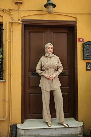 Gömlek Yaka Belden Bağcıklı Kısa Tunik İkili Tesettür Eşofman Takımı - (38-46) - 71299 - Bej