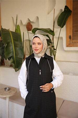 Kapşonlu Fermuarlı Kolsuz Yandan Cepli Kapitone Yelek - (38-46) - 71311 - Siyah