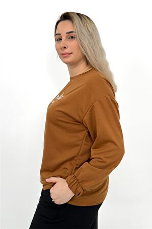 Yazı Nakışlı Kahverengi İşemeli Kolu Lastikli Sweatshirt Kahverengi