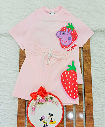 Peppa Baskılı Şortlu Kız Takım 