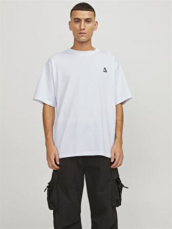 JCOTRIANGLE TEE SS CREW NECK SN White