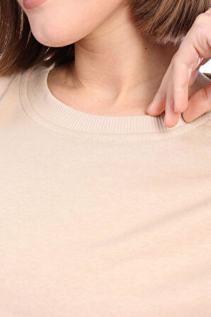 Kadın %100 Pamuk Bej Ultra Kalite Diagonel Şardonsuz 3 iplik Bisiklet Yaka Basic Sweatshirt