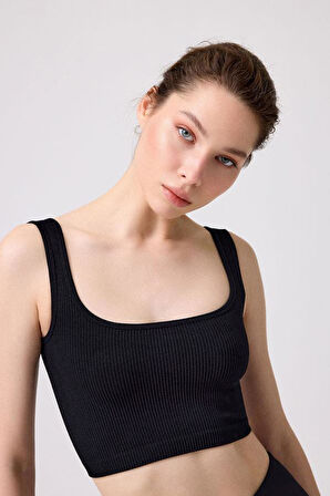 Cottonhill Premium - Kadın Siyah Seamless Orta Boy Kare Yaka Crop Top Büstiyer
