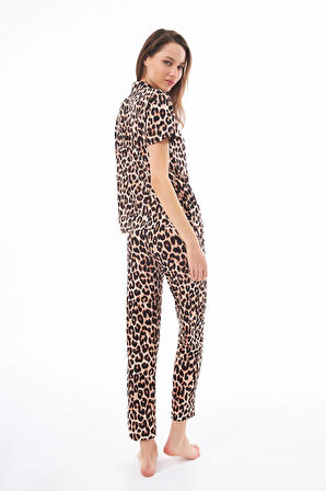 Premium Kadın Pijama Takımı Leopar Desenli Yumuşak Dokulu Kısa Kollu Gömlek Yaka