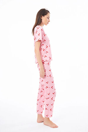 Premium Kadın Pijama Takımı Kiraz Desenli Yumuşak Dokulu Kısa Kollu Bisiklet Yaka