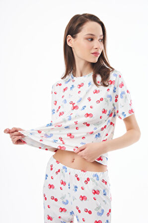 Premium Kadın Pijama Takımı Meyve Desenli Yumuşak Dokulu Kısa Kollu Bisiklet Yaka