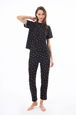 Premium Kadın Pijama Takımı Siyah Kalp Desenli Yumuşak Dokulu Kısa Kollu Bisiklet Yaka