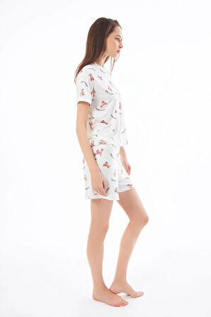 Premium  Yazlık Şortlu Kadın Pijama Takımı Ayıcık Desenli Yumuşak Dokulu Bisiklet Yaka Kısa Kollu