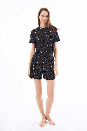 Premium Yazlık Şortlu Kadın Pijama Takımı Siyah Kalp Desenli Yumuşak Dokulu Bisiklet Yaka Kısa Kollu