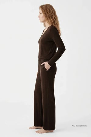 Premium - Serene Collection | Kahverengi Rib Dokulu Uzun Kollu Bol Paça Viskon Kadın Pijama Takımı