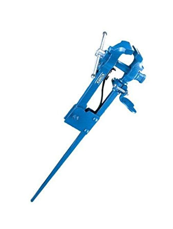 Kanca Ayaklı Demirci Mengene 150 mm