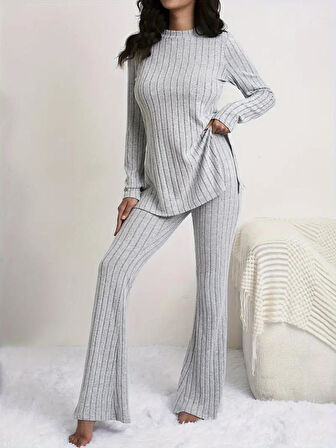 Kadın Uzun Kollu Yuvarlak Yaka Yandan Yırtmaç Detaylı şardonlu Kaşkorse Bluz Ve Pantolon Ikili Takım