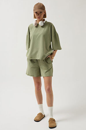 Oversize Lazer Kesim Bisiklet Yaka T-Shirt